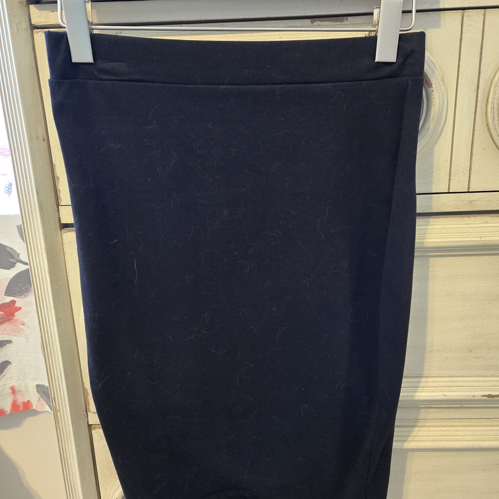 Forever 21 Classic Black Pencil Skirt